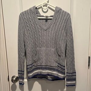 Gray V-Neck Sweater with Blue Trim
